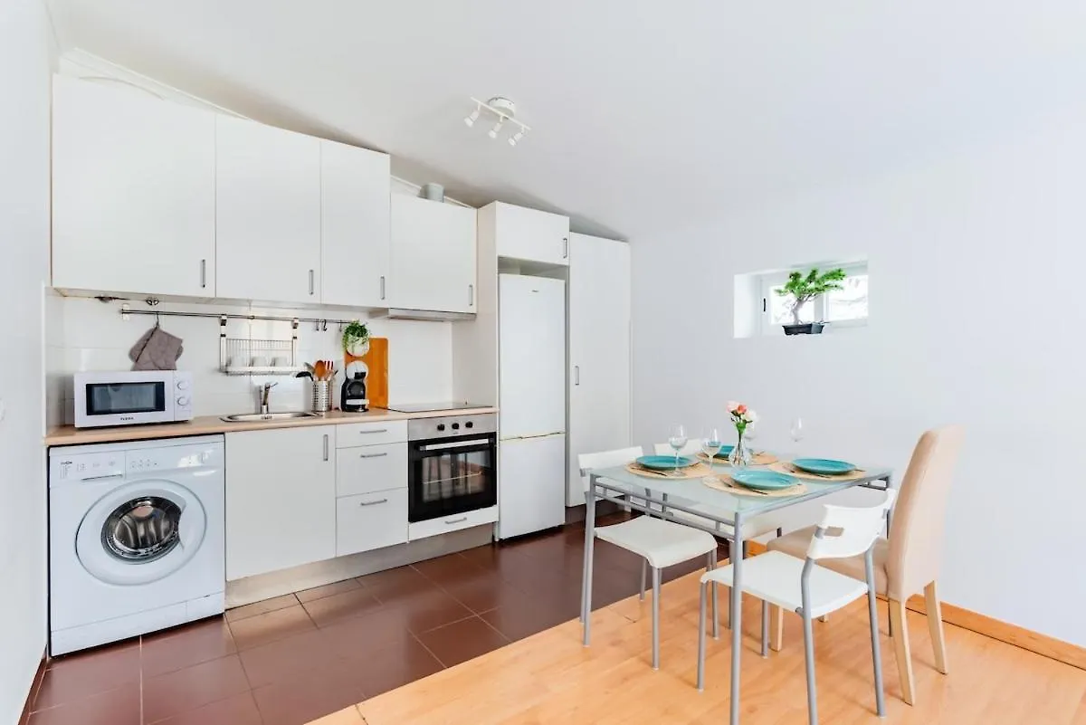 Sao Jose 2Br At City Center Lisbona Appartamento